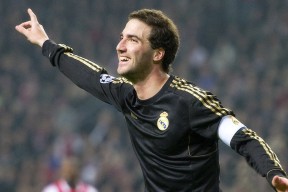 巴萨青年军全面爆发，主帅笑言“这是未来”