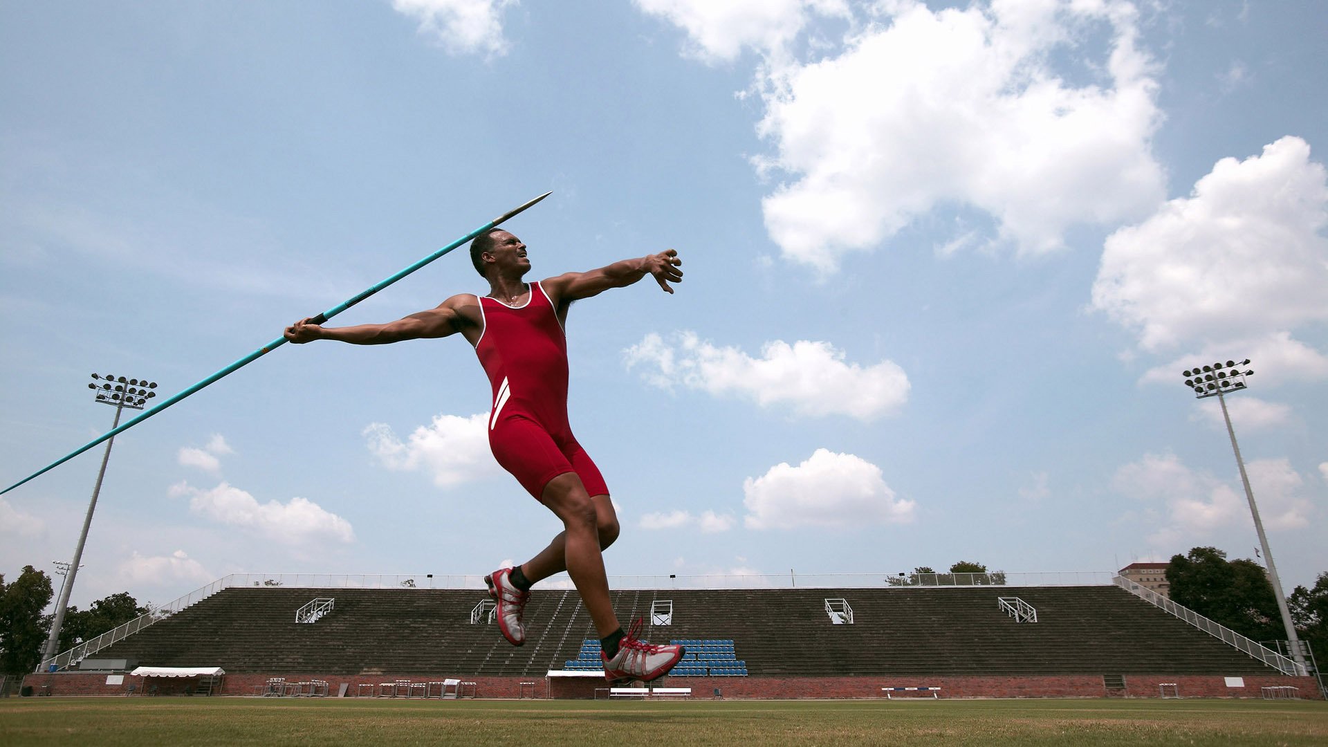 西甲守门员圣手：关键扑救改写战局，西甲第一门将